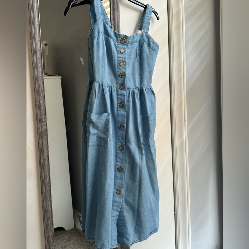 Denim dress